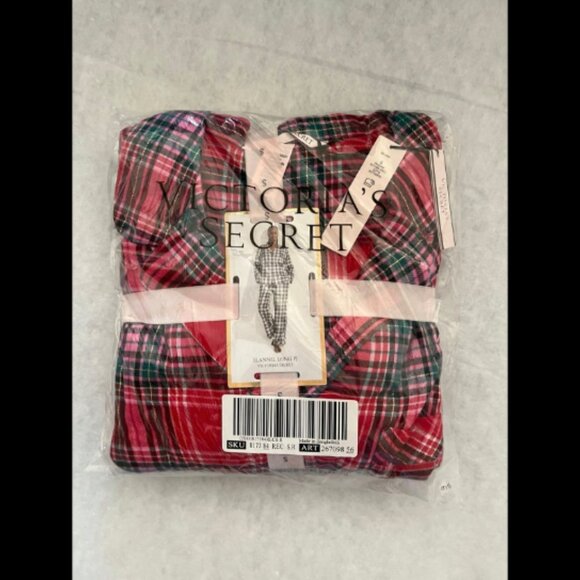 Victoria's Secret Flannel Pajama Set NWT, Size Small - Picture 4 of 4